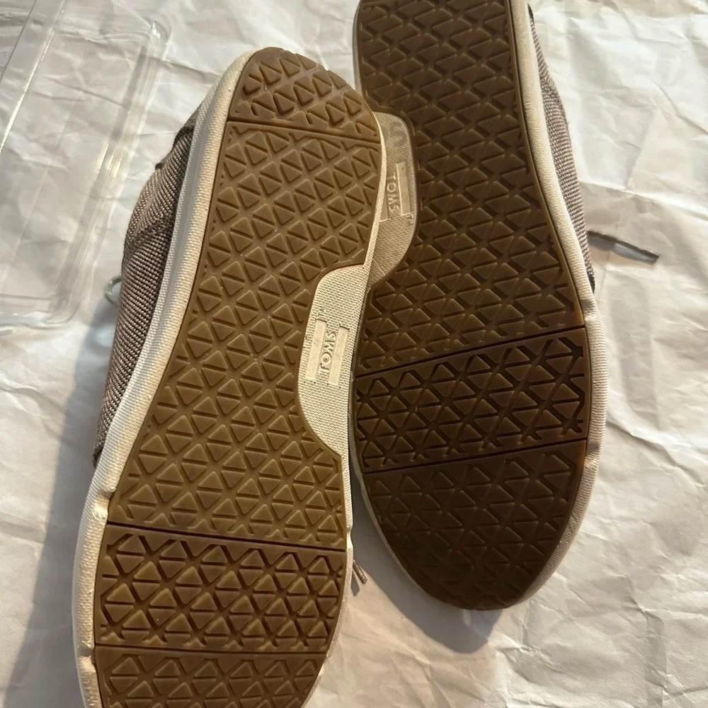 Toms Tan Sneakers for Women